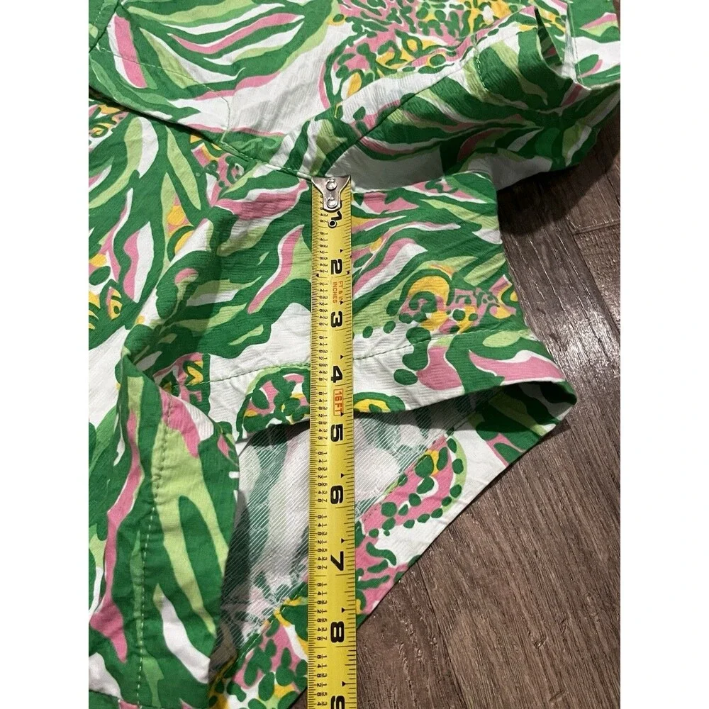 Lilly Pulitzer Callahan Shorts in the vibrant “Seeing Pink Elephants” -size 2